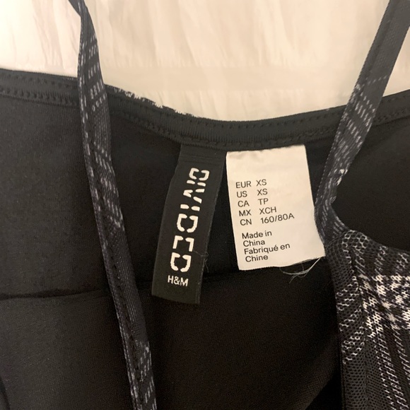 NWOT H&M Bodycon Mini Dress Size XS - Picture 2 of 3